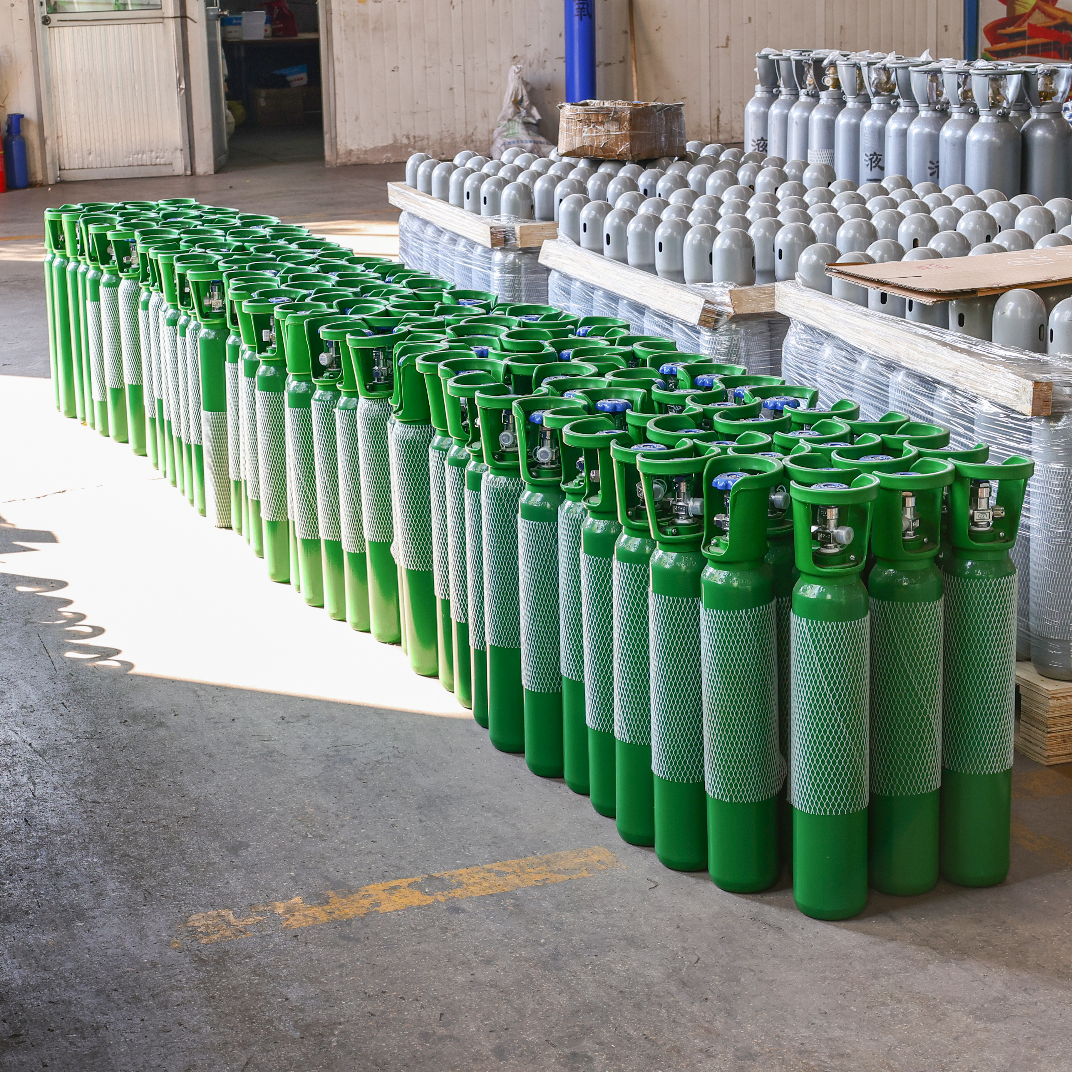 10L 200bar Tped EU Standard Seamless Steel Portable Household Health Care Medical Oxygen Gas Cylinder
