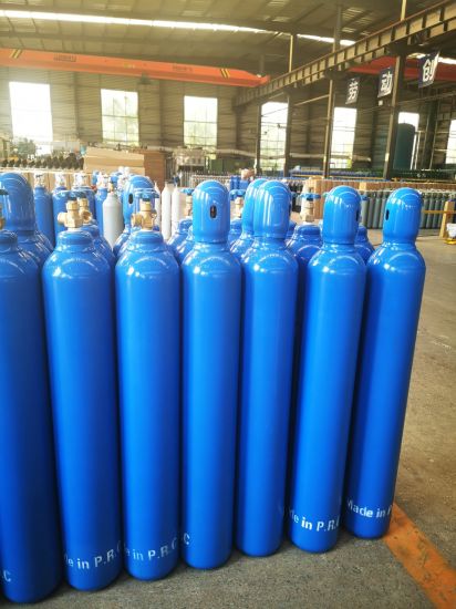 Oxygen Cylinder with Handle Cap and Valve