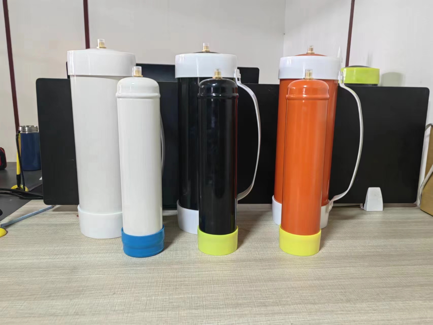 0.95L ISO11118 TPED Standard Disposable Helium Cylinder N2O Cylinder