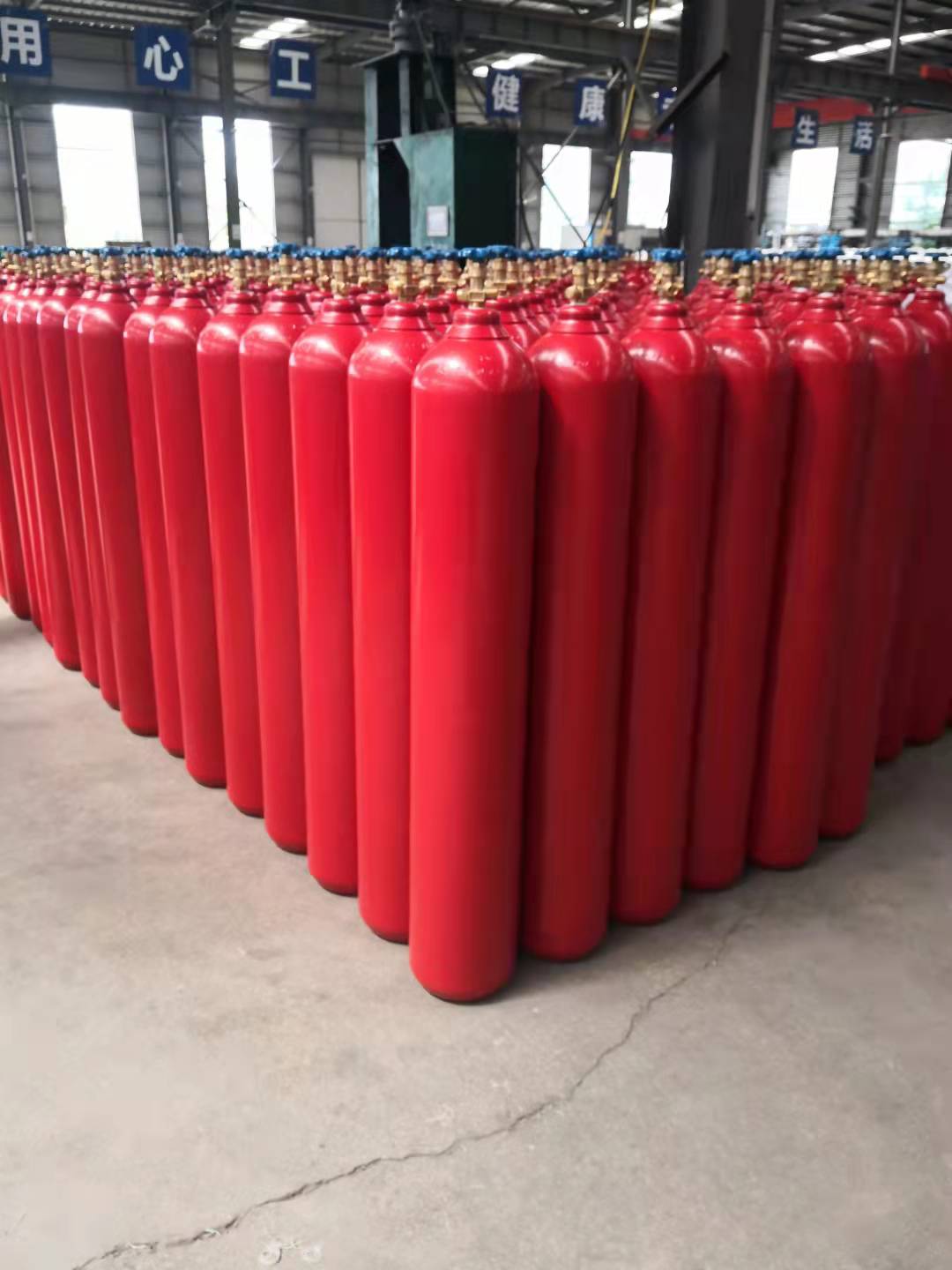60L 150bar 6.2mm ISO9809 TPED High Pressure Vessel Seamless Steel Chlorine Gas Cylinder